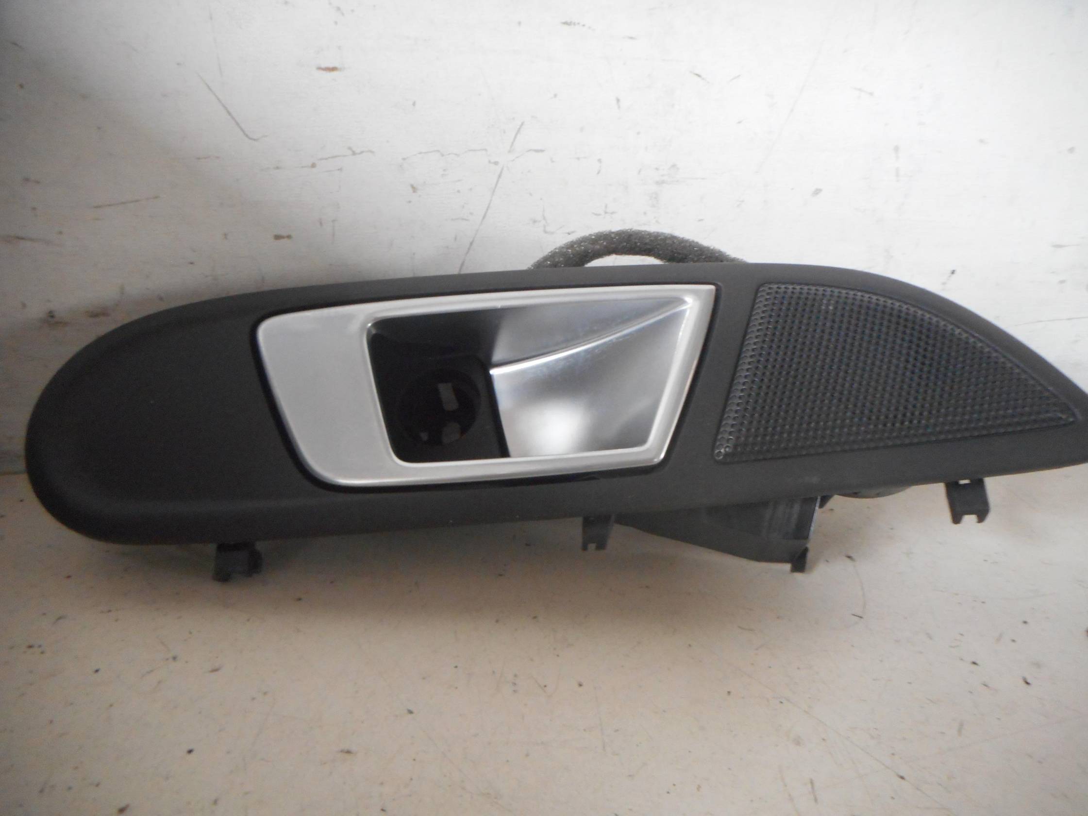 Maniglia sup. int. appiglio ant. sx.